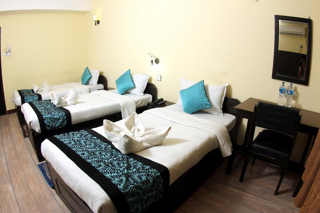 Bag Packer'S Lodge Kathmandu Ngoại thất bức ảnh