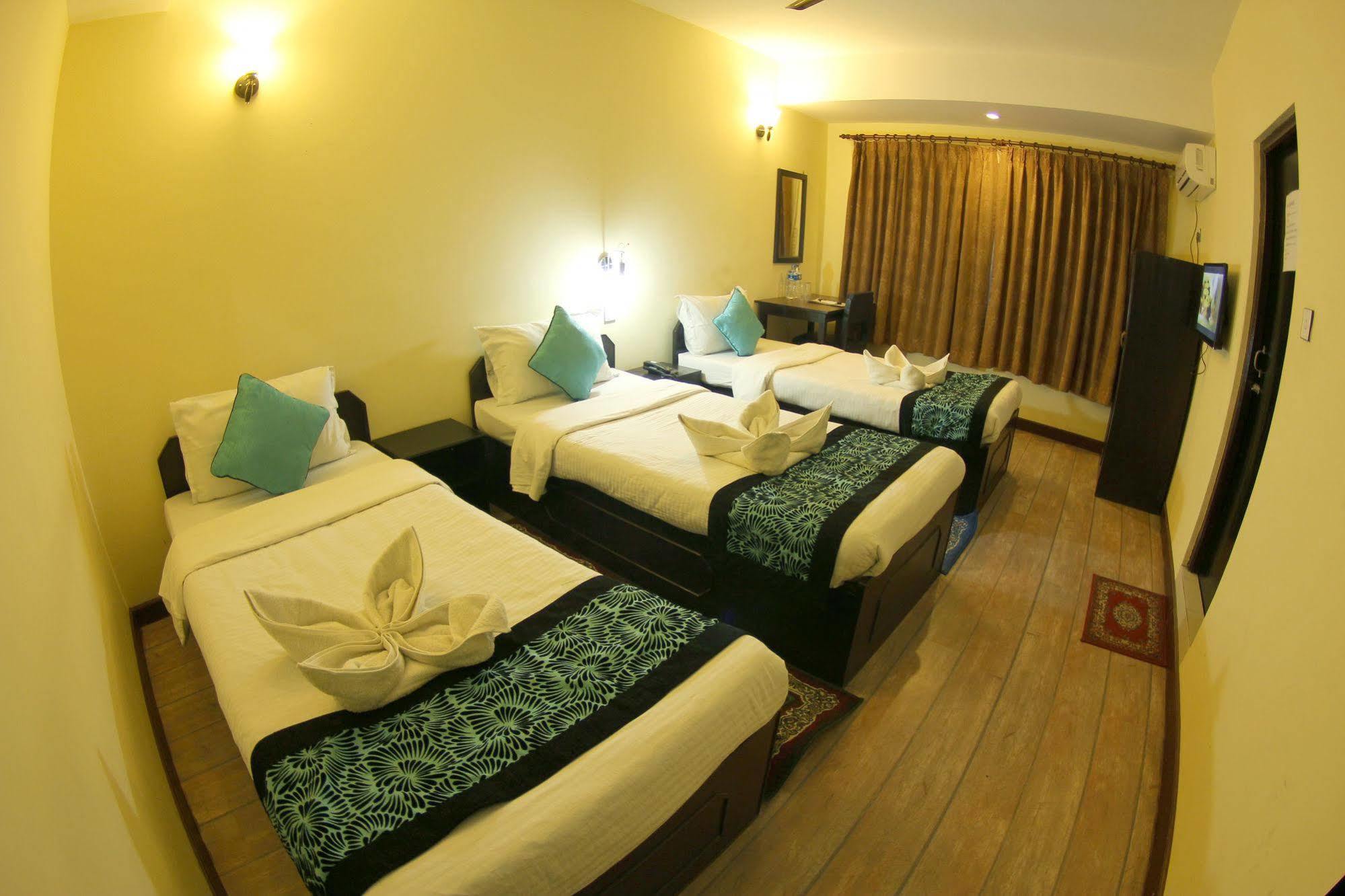 Bag Packer'S Lodge Kathmandu Ngoại thất bức ảnh