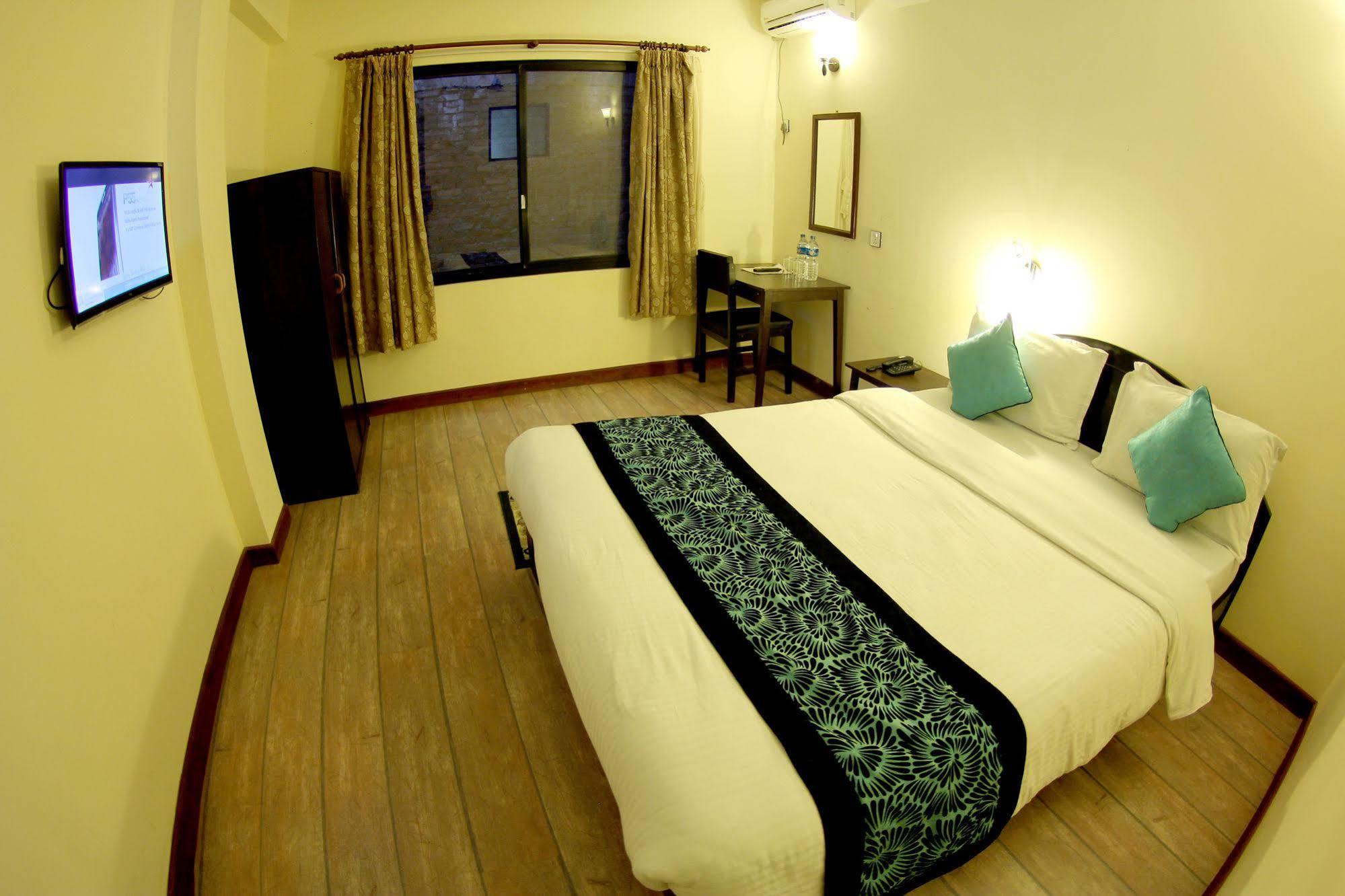 Bag Packer'S Lodge Kathmandu Ngoại thất bức ảnh